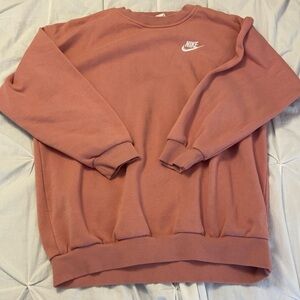 oversized salmon nike sweatshirt